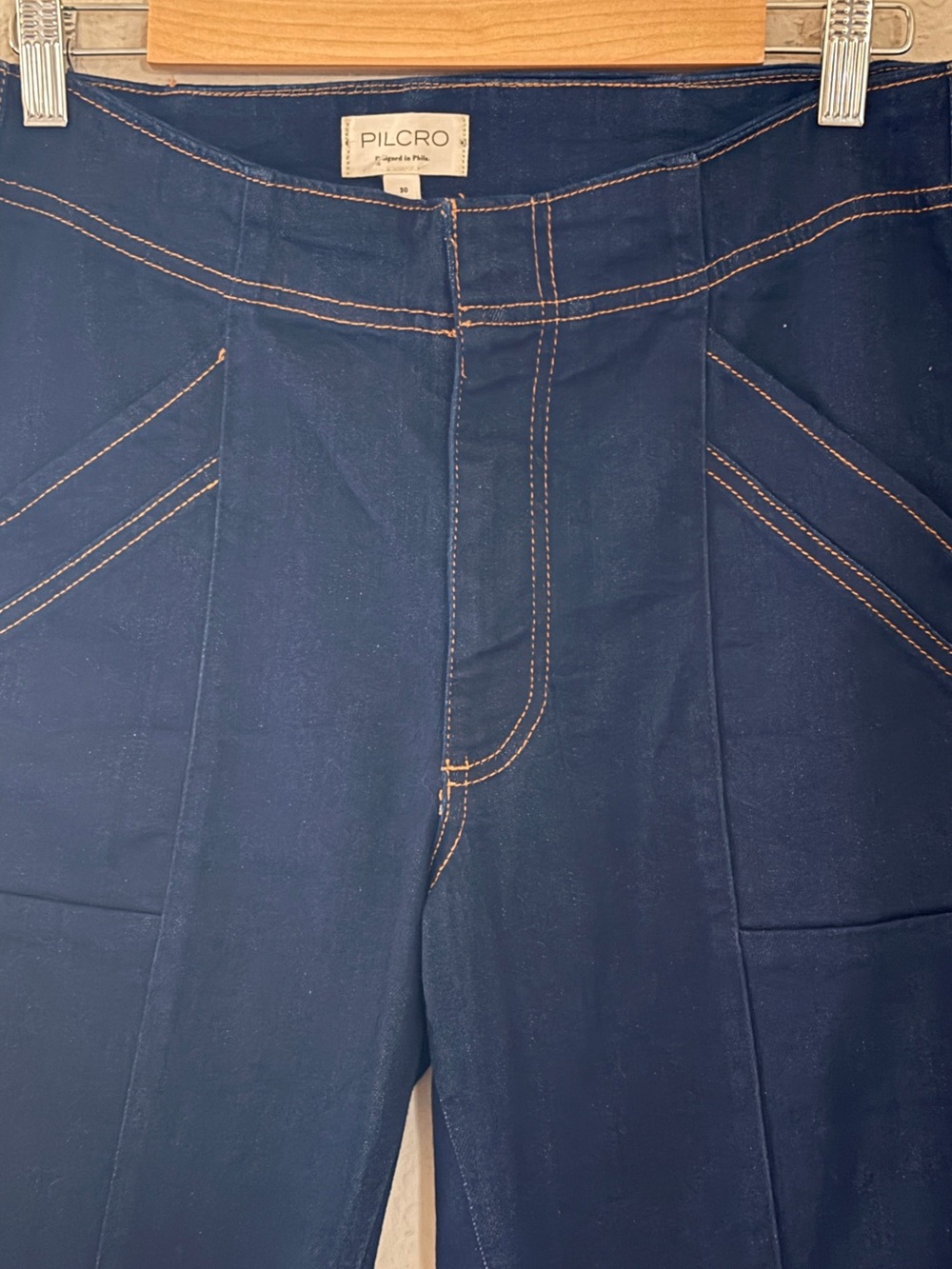 Pilcro High-Rise flare Wide-Leg Women’s Jeans in Dark Blue - Picture 3 of 7